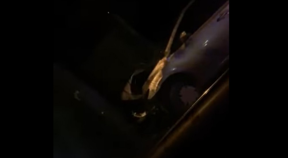 „Hoț ghinionist”. A încercat să fure o mașină din capitală dar a dat cu ea în stâlp